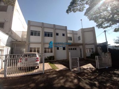 Prédio Inteiro, 250 m² - Foto 1