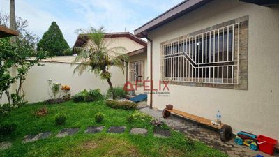 Casa, 3 quartos, 220 m² - Foto 1