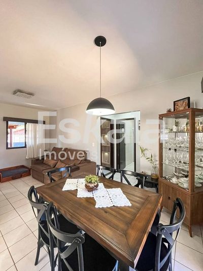Casa, 3 quartos, 171 m² - Foto 4