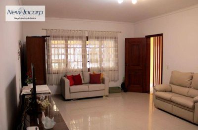 Sobrado, 3 quartos, 197 m² - Foto 1