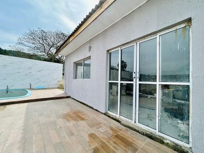 Casa, 3 quartos, 192 m² - Foto 2