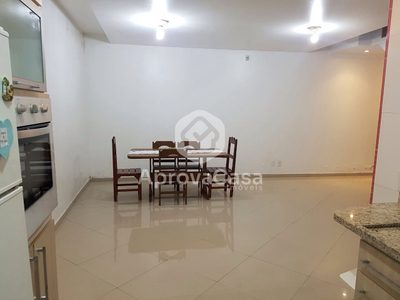Casa, 4 quartos, 200 m² - Foto 2