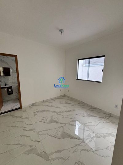 Casa, 2 quartos, 56 m² - Foto 1