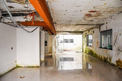 Sobrado, 1 quarto, 240 m² - Foto 3