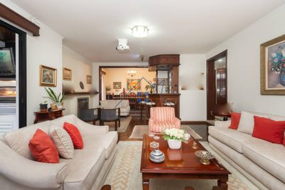 Apartamento, 3 quartos, 230 m² - Foto 2