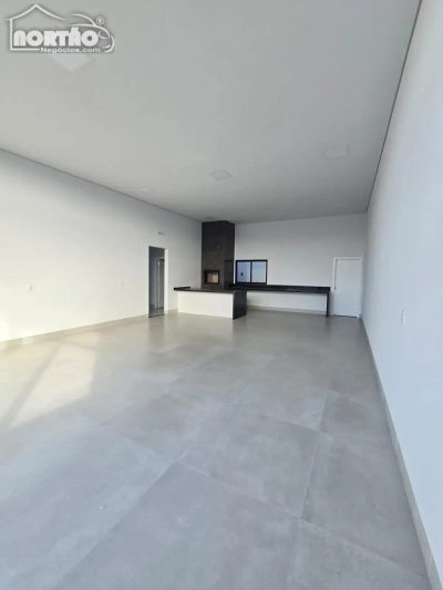 Casa, 3 quartos, 210 m² - Foto 4