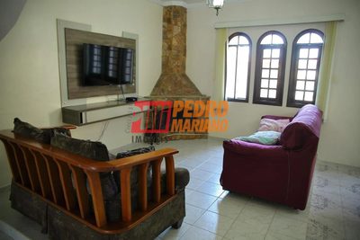 Sobrado, 4 quartos, 241 m² - Foto 1