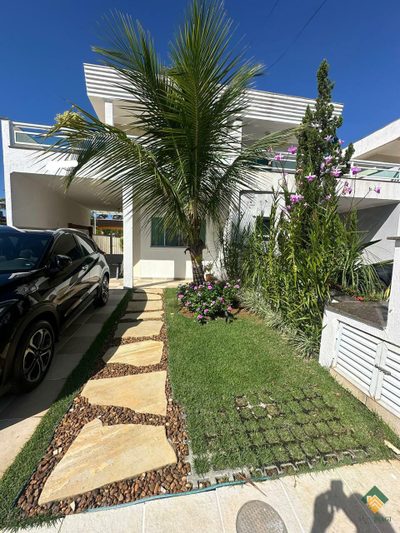 Casa, 3 quartos, 212 m² - Foto 2