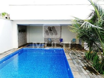 Casa, 3 quartos, 270 m² - Foto 2