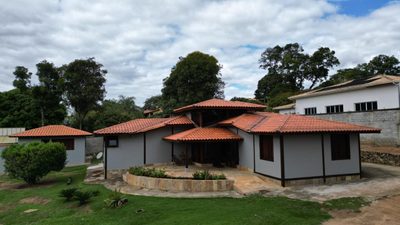 Chácara, 4 quartos, 1560 m² - Foto 2