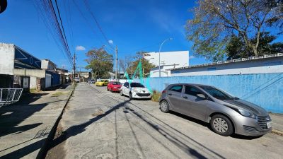Casa, 5 quartos, 144 m² - Foto 2