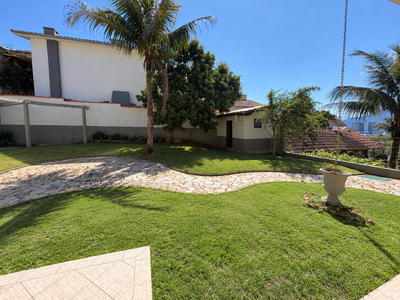 Casa, 3 quartos, 229 m² - Foto 3
