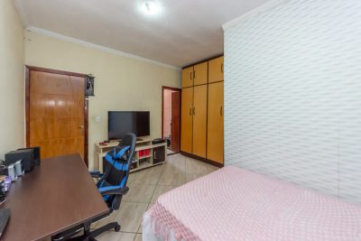 Sobrado, 3 quartos, 243 m² - Foto 1