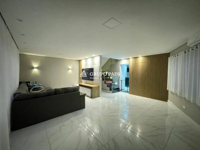 Sobrado, 3 quartos, 250 m² - Foto 1