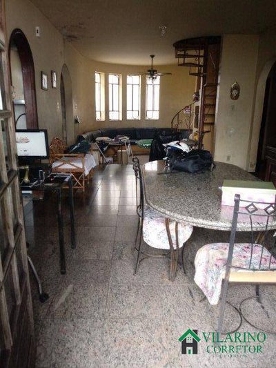 Casa, 6 quartos, 297 m² - Foto 2