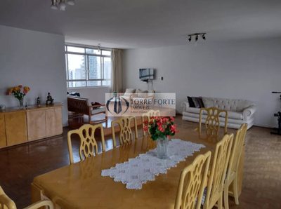 Apartamento, 3 quartos, 202 m² - Foto 1