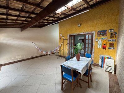 Casa, 2 quartos, 67 m² - Foto 1