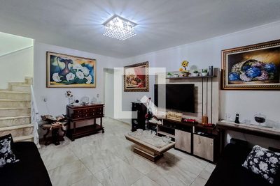 Casa, 3 quartos, 181 m² - Foto 1