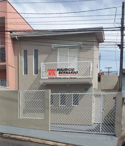 Casa, 2 quartos, 79 m² - Foto 1