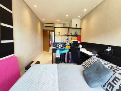 Apartamento, 3 quartos, 250 m² - Foto 1