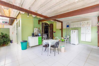 Casa, 4 quartos, 136 m² - Foto 1