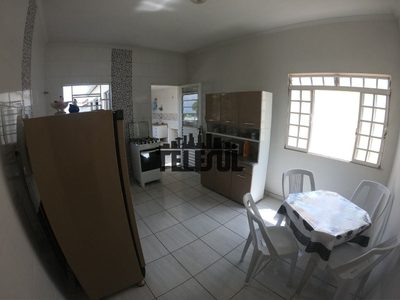 Casa, 3 quartos, 250 m² - Foto 4