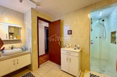 Apartamento, 3 quartos, 140 m² - Foto 1