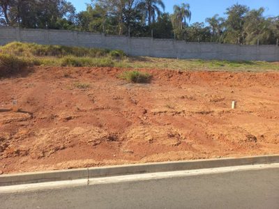 Terreno, 140 m² - Foto 1