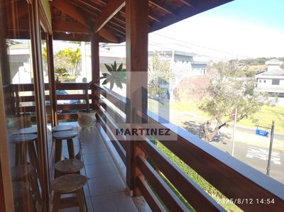 Casa, 3 quartos, 256 m² - Foto 1