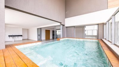 Apartamento, 3 quartos, 270 m² - Foto 1