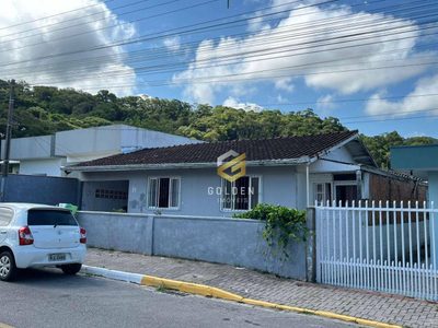 Casa, 3 quartos, 220 m² - Foto 2