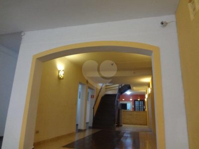 Sobrado, 1 quarto, 300 m² - Foto 4