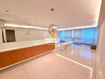Apartamento, 4 quartos, 220 m² - Foto 1