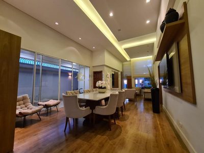 Casa, 3 quartos, 325 m² - Foto 1