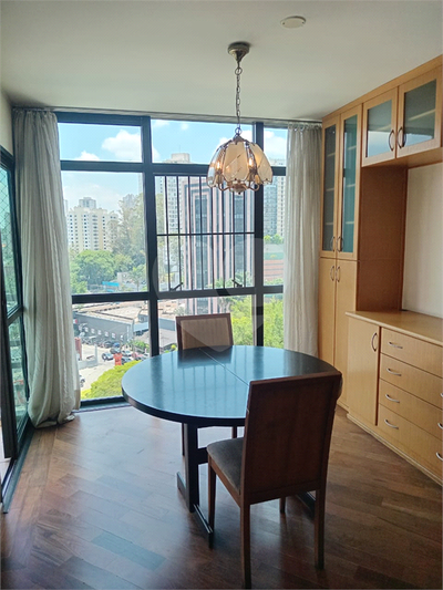 Apartamento, 3 quartos, 110 m² - Foto 1