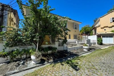 Casa, 8 quartos, 450 m² - Foto 1