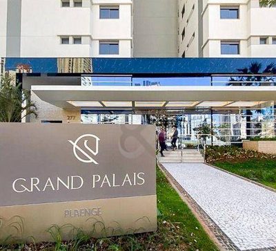 Apartamento, 3 quartos, 216 m² - Foto 1