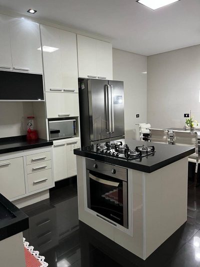 Sobrado, 3 quartos, 210 m² - Foto 1