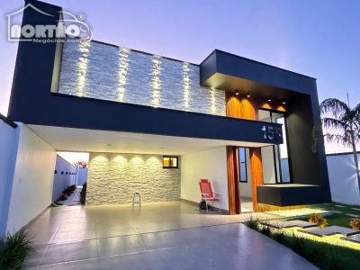 Casa, 4 quartos, 175 m² - Foto 2