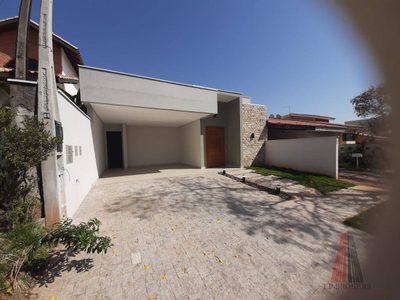 Casa, 3 quartos, 167 m² - Foto 2