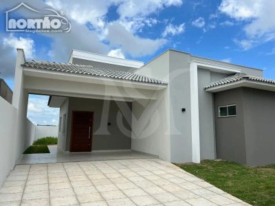 Casa, 3 quartos, 105 m² - Foto 2