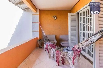Casa, 4 quartos, 230 m² - Foto 2