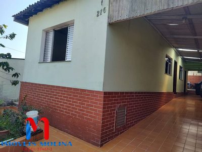 Casa, 3 quartos, 131 m² - Foto 1