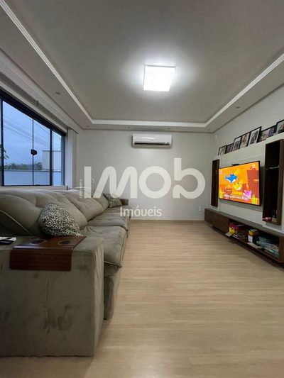 Casa, 3 quartos, 196 m² - Foto 4