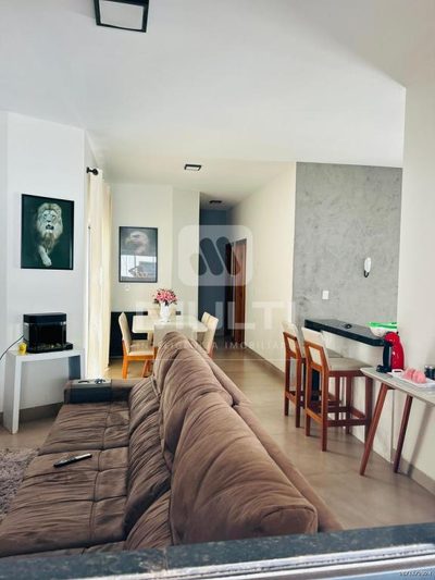 Casa, 3 quartos, 235 m² - Foto 2