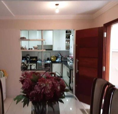 Sobrado, 3 quartos, 240 m² - Foto 1
