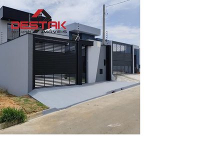 Casa, 3 quartos, 250 m² - Foto 2