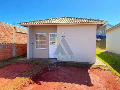 Casa, 2 quartos, 43 m² - Foto 1