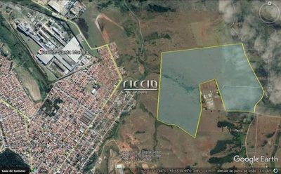 Terreno, 93 hectares - Foto 1