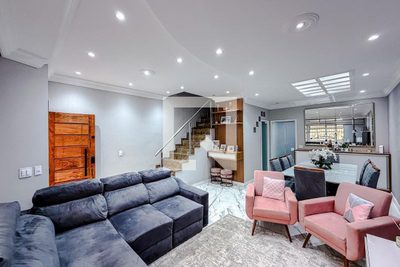 Casa, 3 quartos, 211 m² - Foto 2